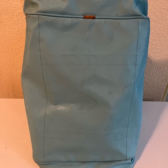 Jon Hart Design Aqua and Tan Duffel Bag - Picture 10 of 13